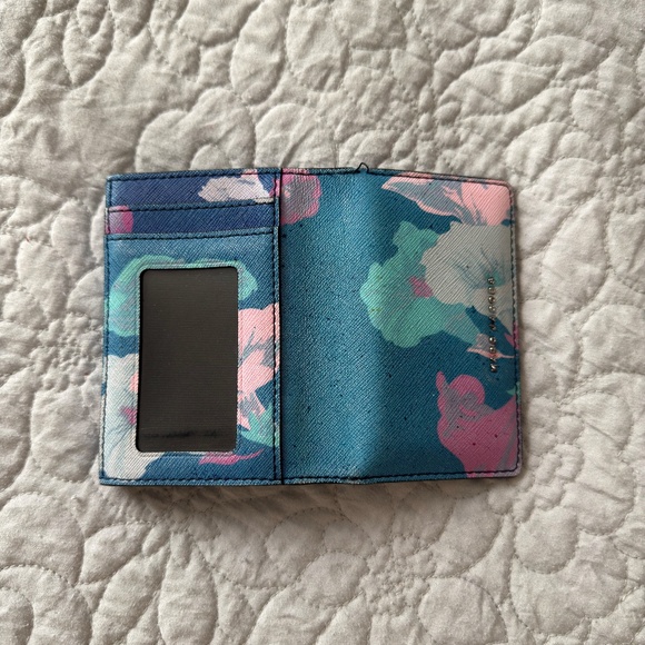 Marc Jacobs Small Wallet – Used, Good Condition - Picture 4 of 4